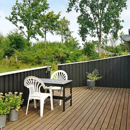 Semesterbostad Three-bedroom Holiday In 28 Fjerritslev